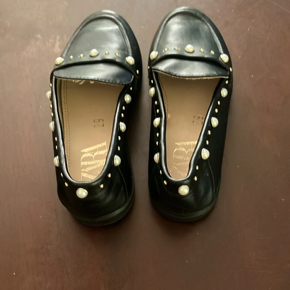 Girls black dress shoes